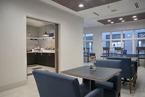 Holiday Inn Express Hotel & Suites Chester by IHG