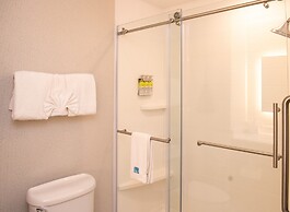 Holiday Inn Express Hotel & Suites Chester by IHG