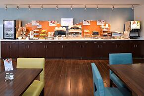 Holiday Inn Express & Suites Omaha West by IHG