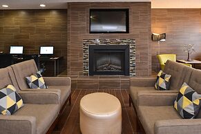 Holiday Inn Express & Suites Omaha West by IHG