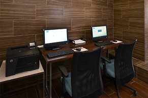 Holiday Inn Express & Suites Omaha West by IHG