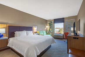 Hampton Inn & Suites Albany Airport