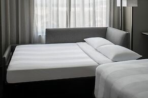 New Orleans Marriott Warehouse Arts District