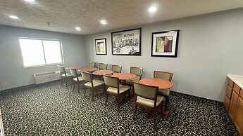 Burgundy Inn & Suites By OYO El Paso