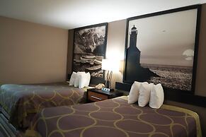 Watseka 24 Inn & Suites