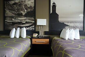 Watseka 24 Inn & Suites