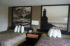 Watseka 24 Inn & Suites