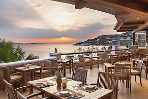 Saint John Hotel Villas & Spa