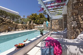 Saint John Hotel Villas & Spa