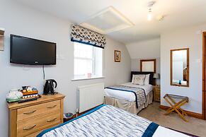 The Lawn Guest House