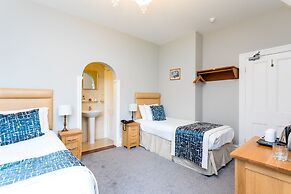 The Lawn Guest House