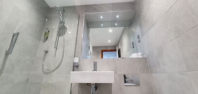 The Lawn Guest House