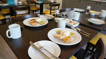 The Lawn Guest House