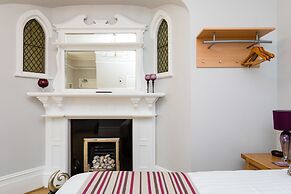 The Lawn Guest House