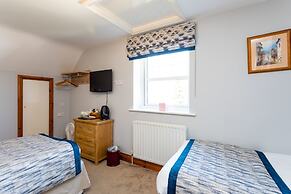 The Lawn Guest House