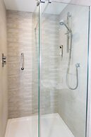 The Lawn Guest House