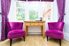 The Lawn Guest House