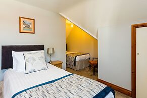 The Lawn Guest House