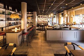 Home Hotel Bristol