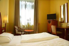 City Partner Park Hotel Pelikan