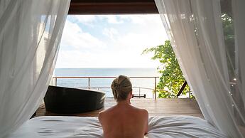 Royal Davui Island Resort - Adults Only