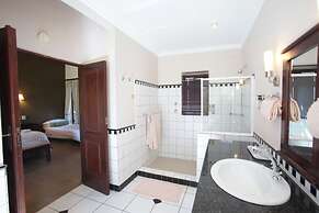 Perry's Bridge Hollow Boutique Hotel