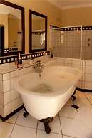 Perry's Bridge Hollow Boutique Hotel