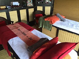 Perry's Bridge Hollow Boutique Hotel