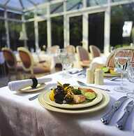 The Cedar Lodge Hotel and Restaurant