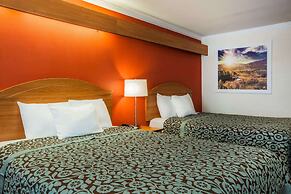 Days Inn & Suites by Wyndham Antioch