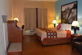 Super 8 by Wyndham Austin/Airport South