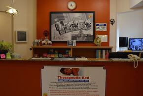 Super 8 by Wyndham Austin/Airport South