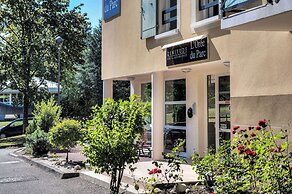 Comfort Aparthotel Divonne L'Oree du Parc