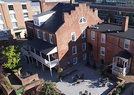 Dinsmore Boutique Inn