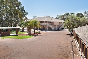 The Standpipe Golf Motor Inn