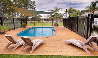 The Standpipe Golf Motor Inn