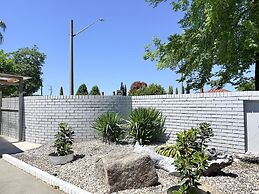 Albury Garden Court Motel