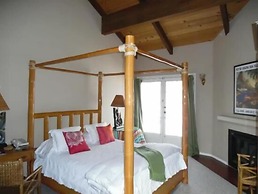 Merritt House Hotel