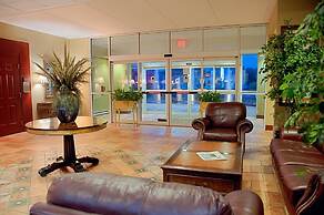 Best Western Plus Sandusky Hotel & Suites