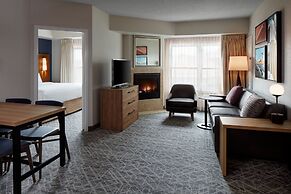 Residence Inn by Marriott Mississauga - Airport Corporate Centre West