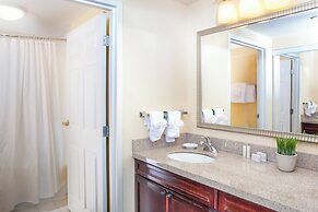 Residence Inn by Marriott Chesapeake Greenbrier