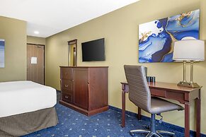 Best Western Plus Grand-Sault Hotel & Suites