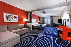 Holiday Inn Express & Suites Houston East, by IHG
