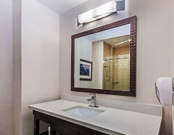 Holiday Inn Express & Suites Houston East, by IHG