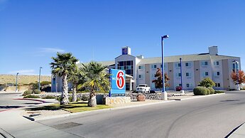 Motel 6 Las Cruces, NM - Telshor