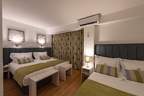 Dinya Lisbon Hotel