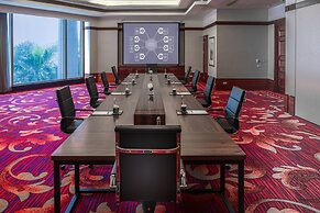 The Ritz-Carlton Jakarta, Mega Kuningan