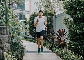 The Ritz-Carlton Jakarta, Mega Kuningan