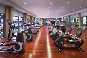 The Ritz-Carlton Jakarta, Mega Kuningan