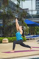 The Ritz-Carlton Jakarta, Mega Kuningan